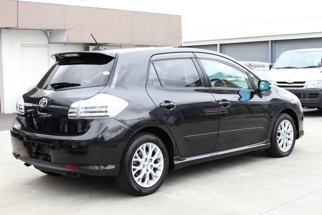 2007 Blade hatchback toyota