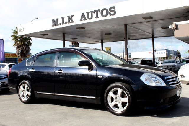 2004 Nissan teana manual